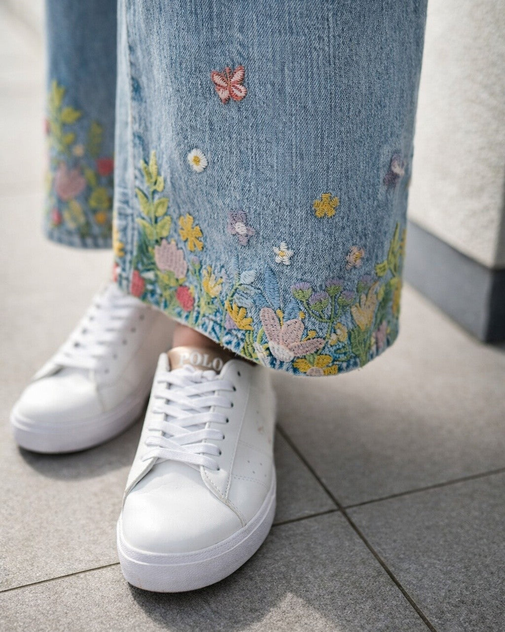 FLORAL BREEZE DENIM
