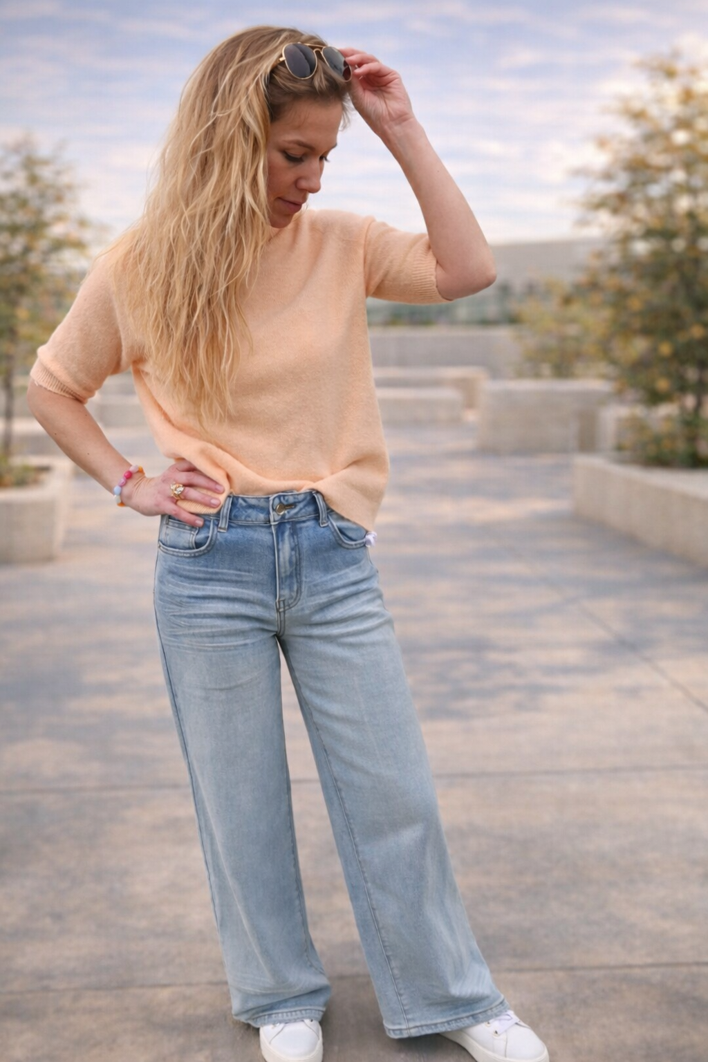 PEACH KNIT